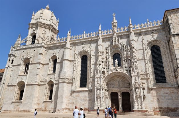Ultimate Lisbon Itinerary Jeronimos Monastery