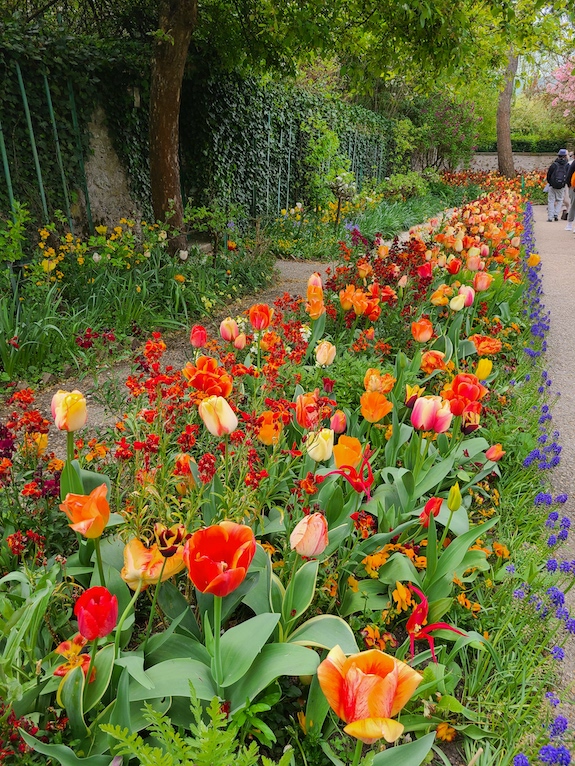 Giverny and Monet's garden are an easy day trip from Paris