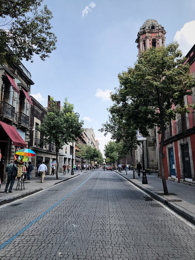 Mexico City A 3 Day Itinerary street near the historic center